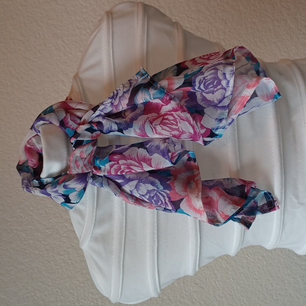 3/$25 SALE Vintage Handmade Scarf Sheer Floral Pink Blue Purple White 31x23 EUC